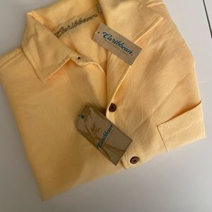 NWT Caribbean Pastel Yellow Collard Button Down Short Sleeved Size Small